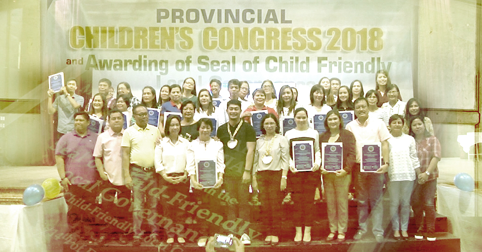 24 na Munisipalidad, 5 Lungsod, ginawaran ng Seal of Child Friendly Local Governance